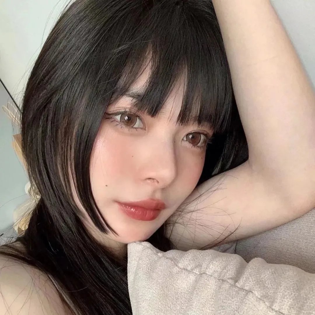 温泉屋的小老板娘